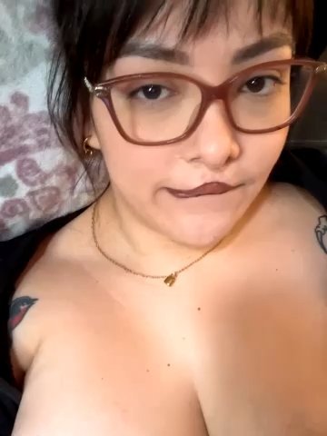 Pumpkin_bunny live cam screenshot females from United States on Wobip – Live Webcams, Clips & GIFs — screenshot #7