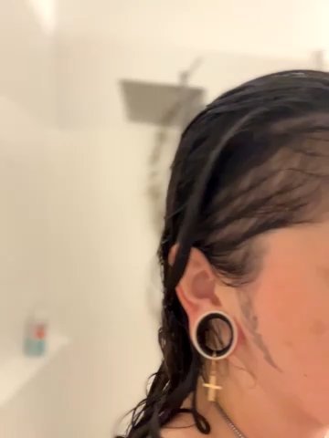 Alix_Valentine live cam screenshot females from United States on Wobip – Live Webcams, Clips & GIFs — screenshot #5